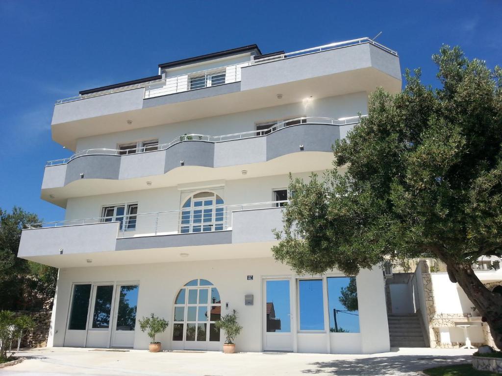 Mikrut Apartman *